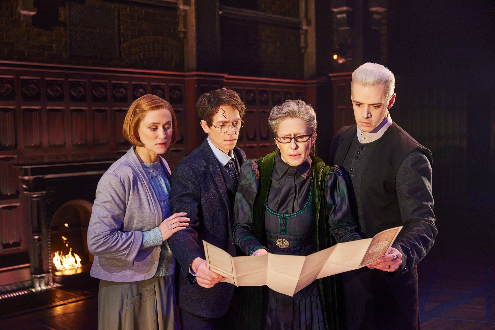 Book Harry Potter and the Cursed Child in New York