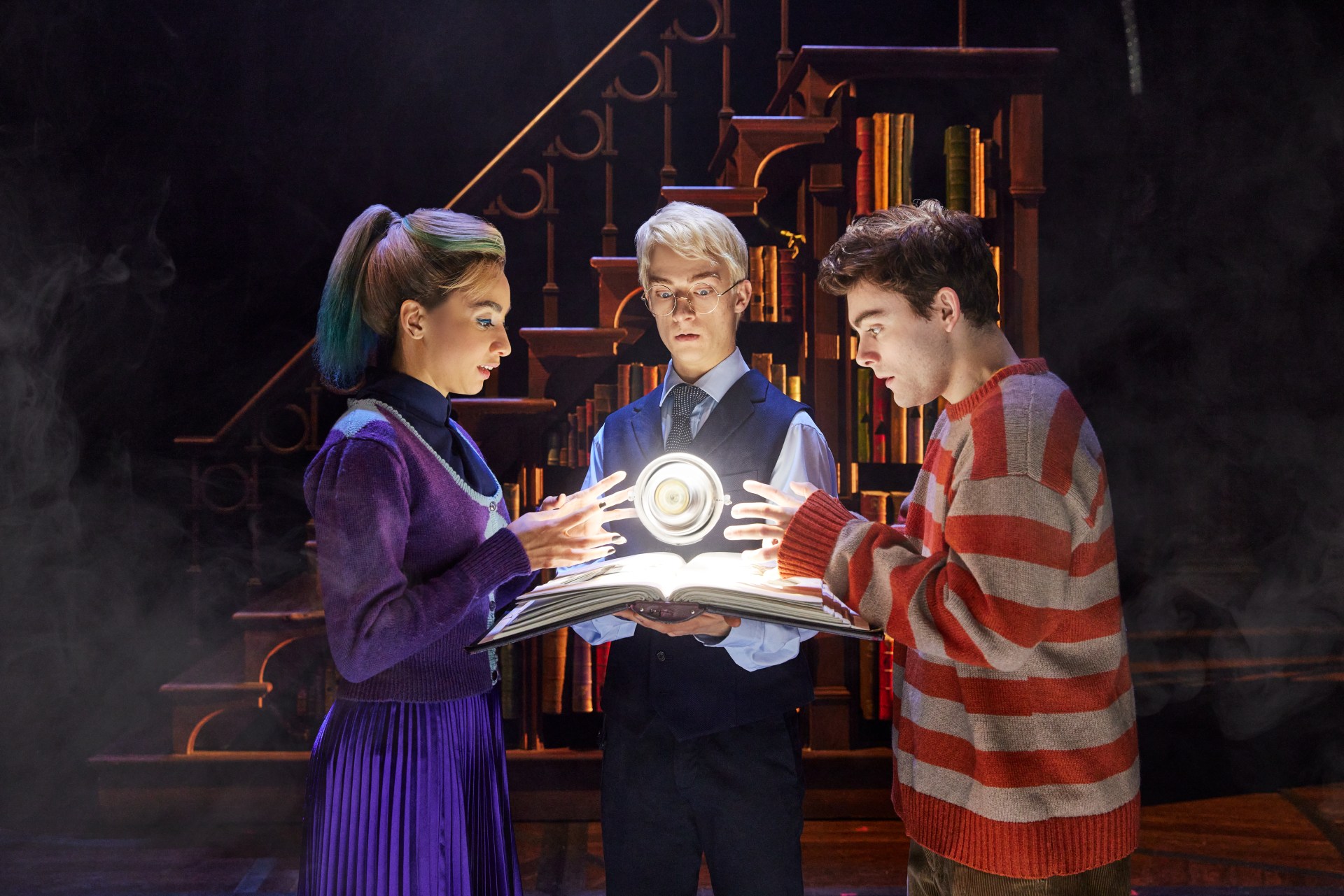 Book Harry Potter and the Cursed Child in New York