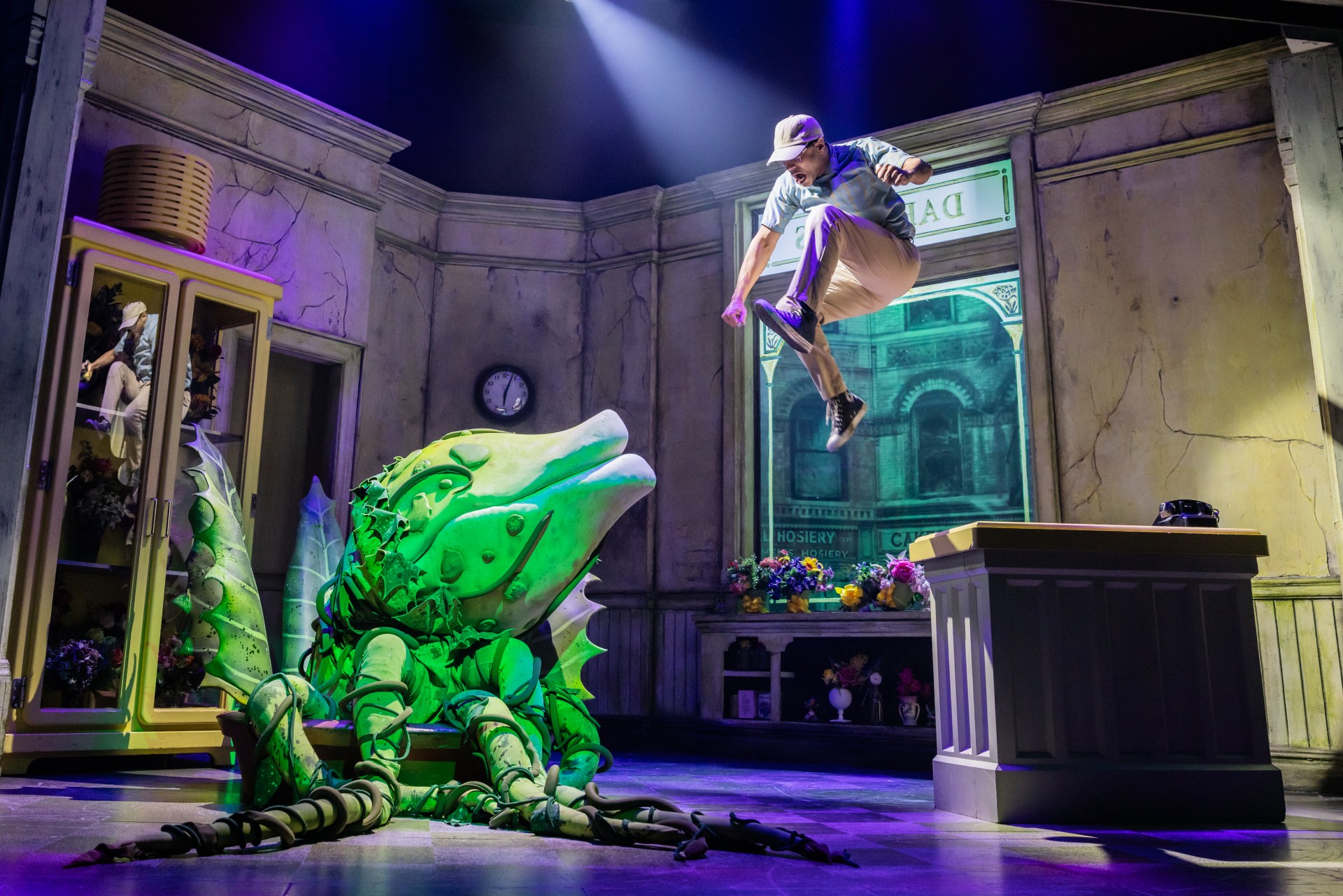 Book Little Shop Of Horrors in New York