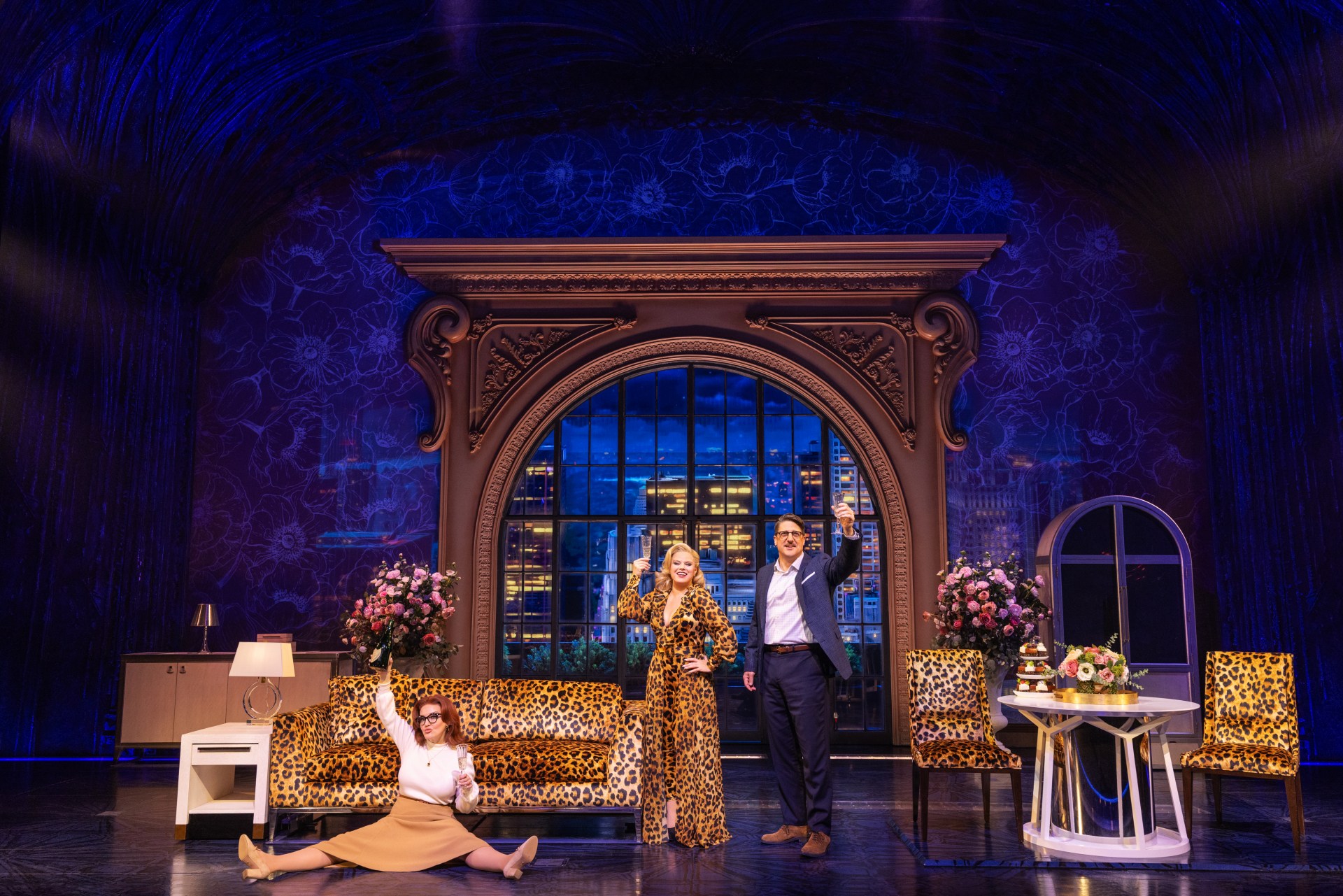 Book Death Becomes Her in New York